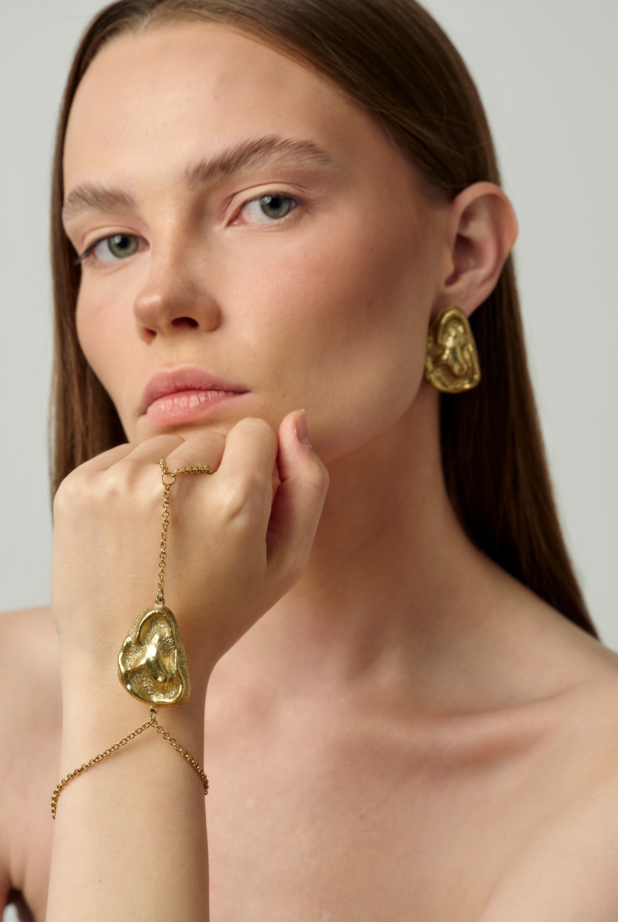 01 Gala Twist Sahmeran Gold