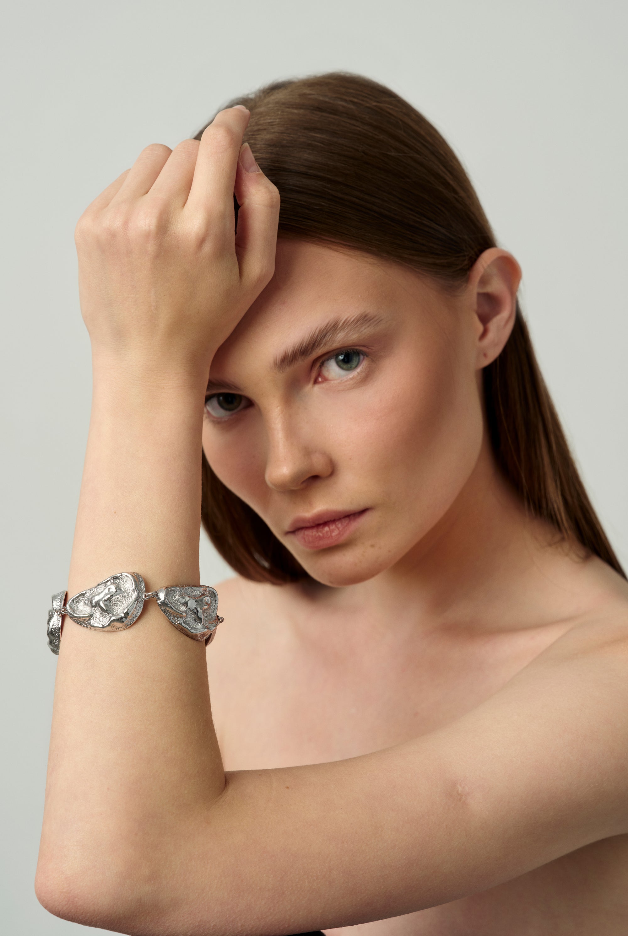 01 Gala Twist Bracelet Silver