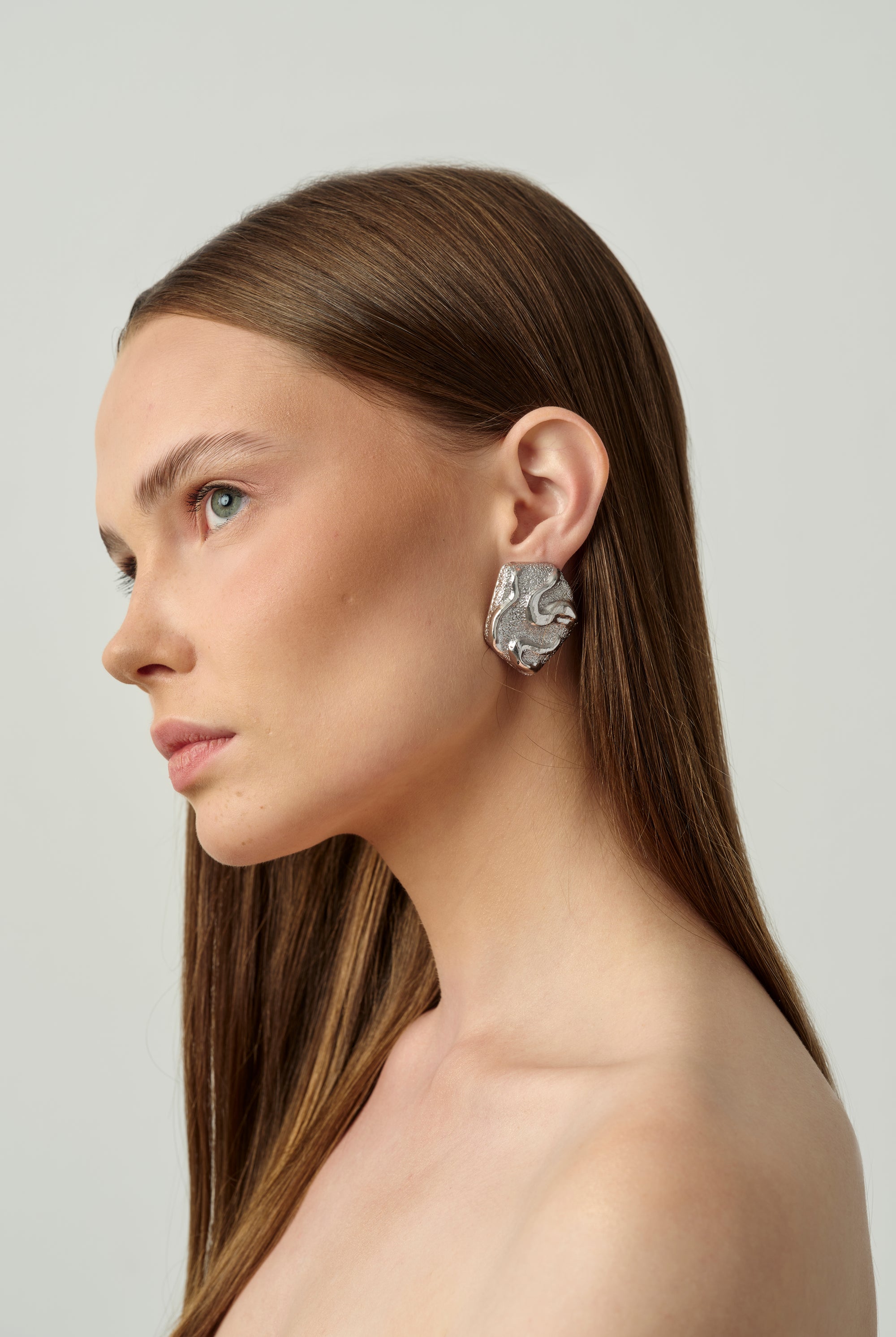 05 GALA PULSE EARRINGS SILVER