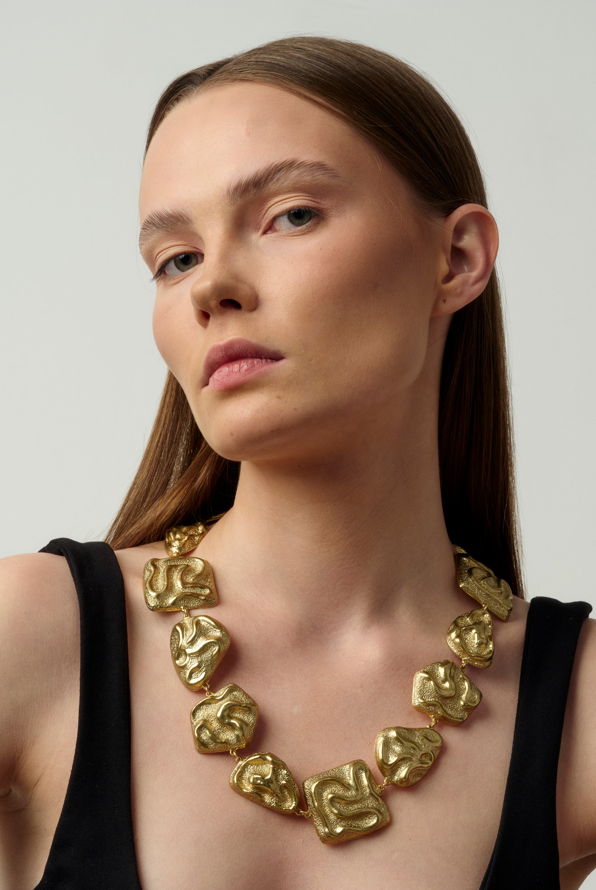 05 Gala Pulse Long Necklace Gold