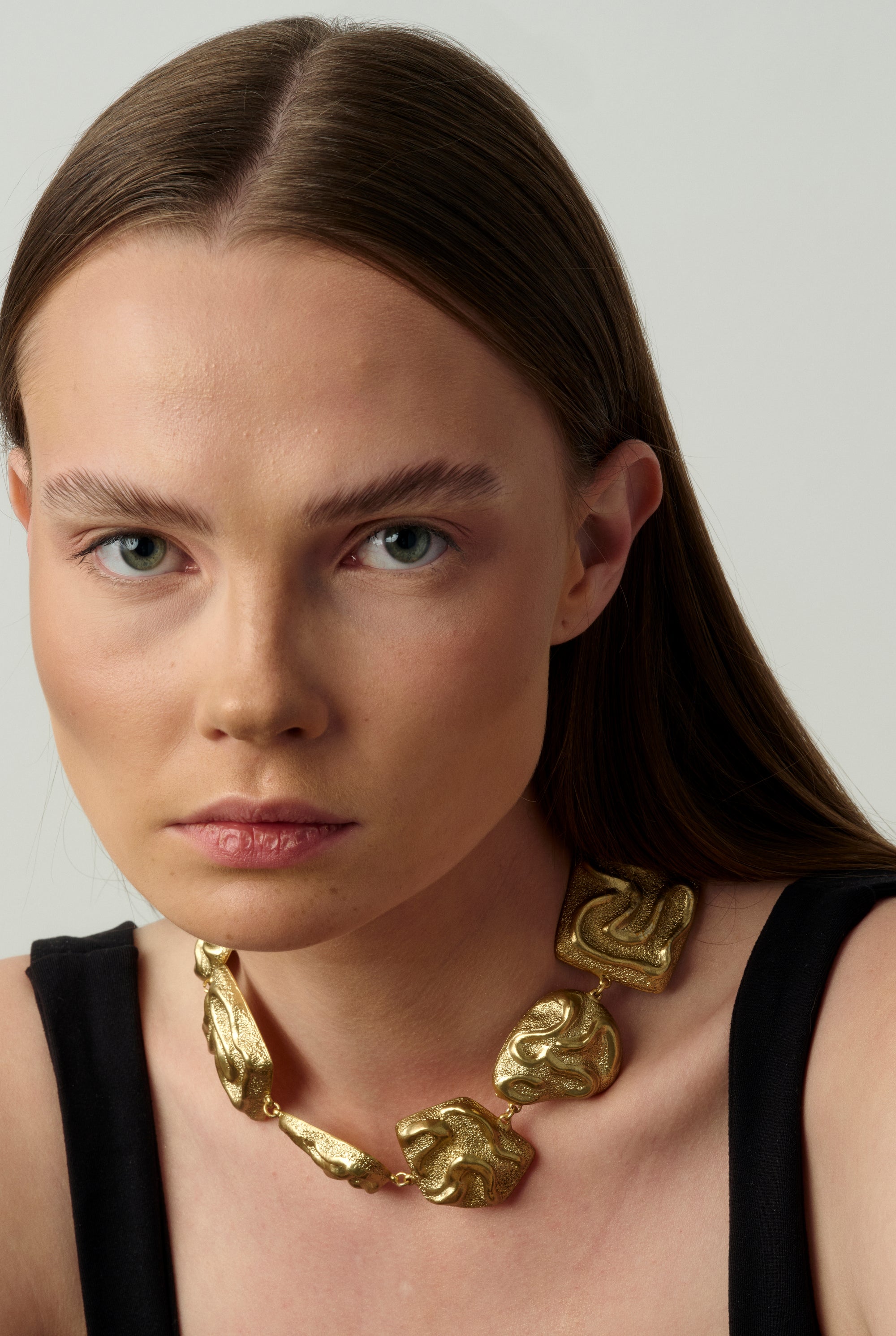 05 Gala Pulse Short Necklace Gold