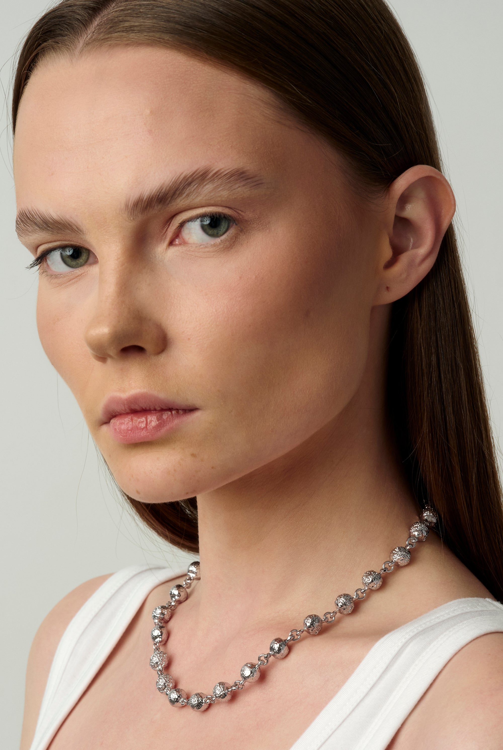 03 Gala Flow Short Necklace Silver