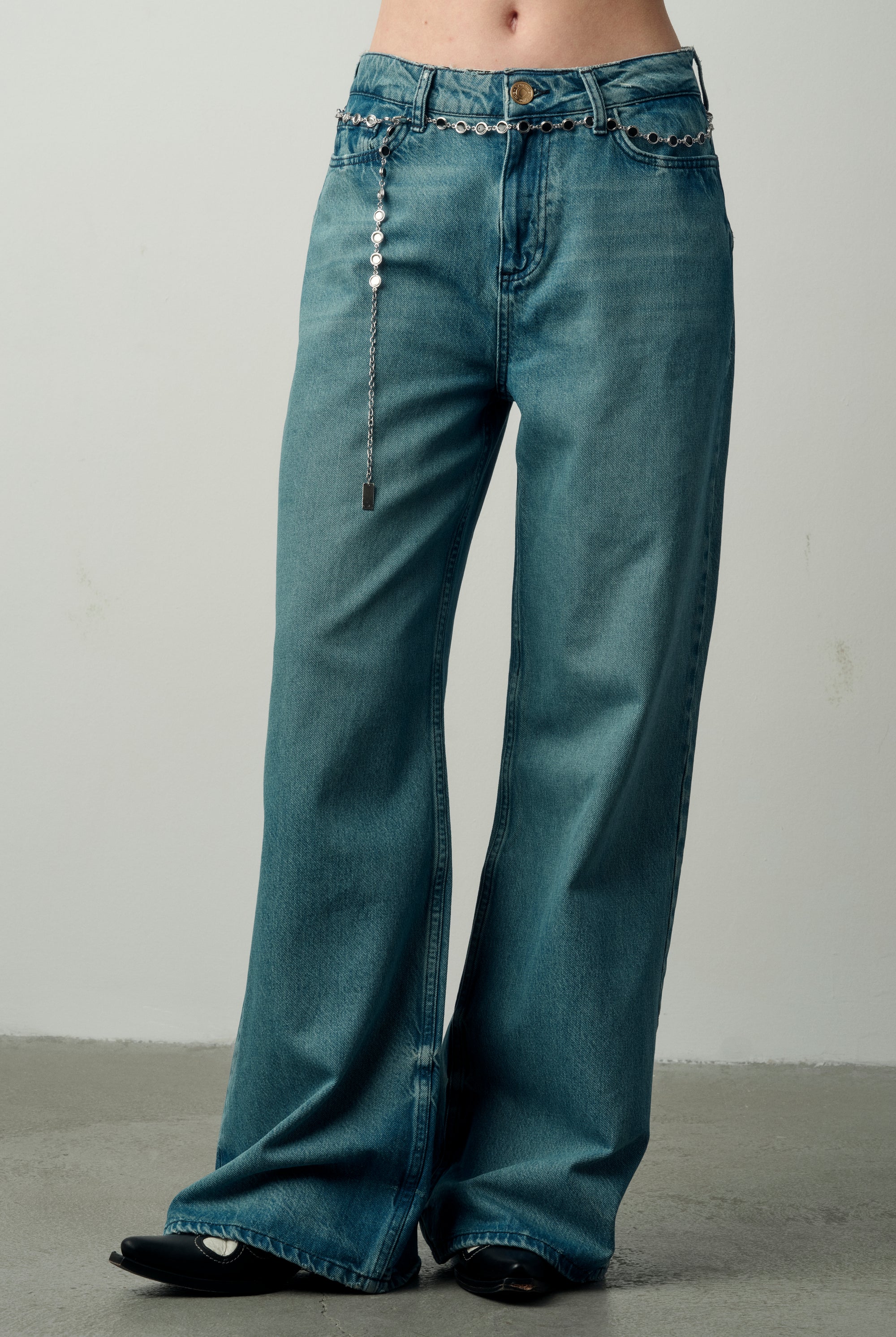 13 Dark Gala Belt Silver