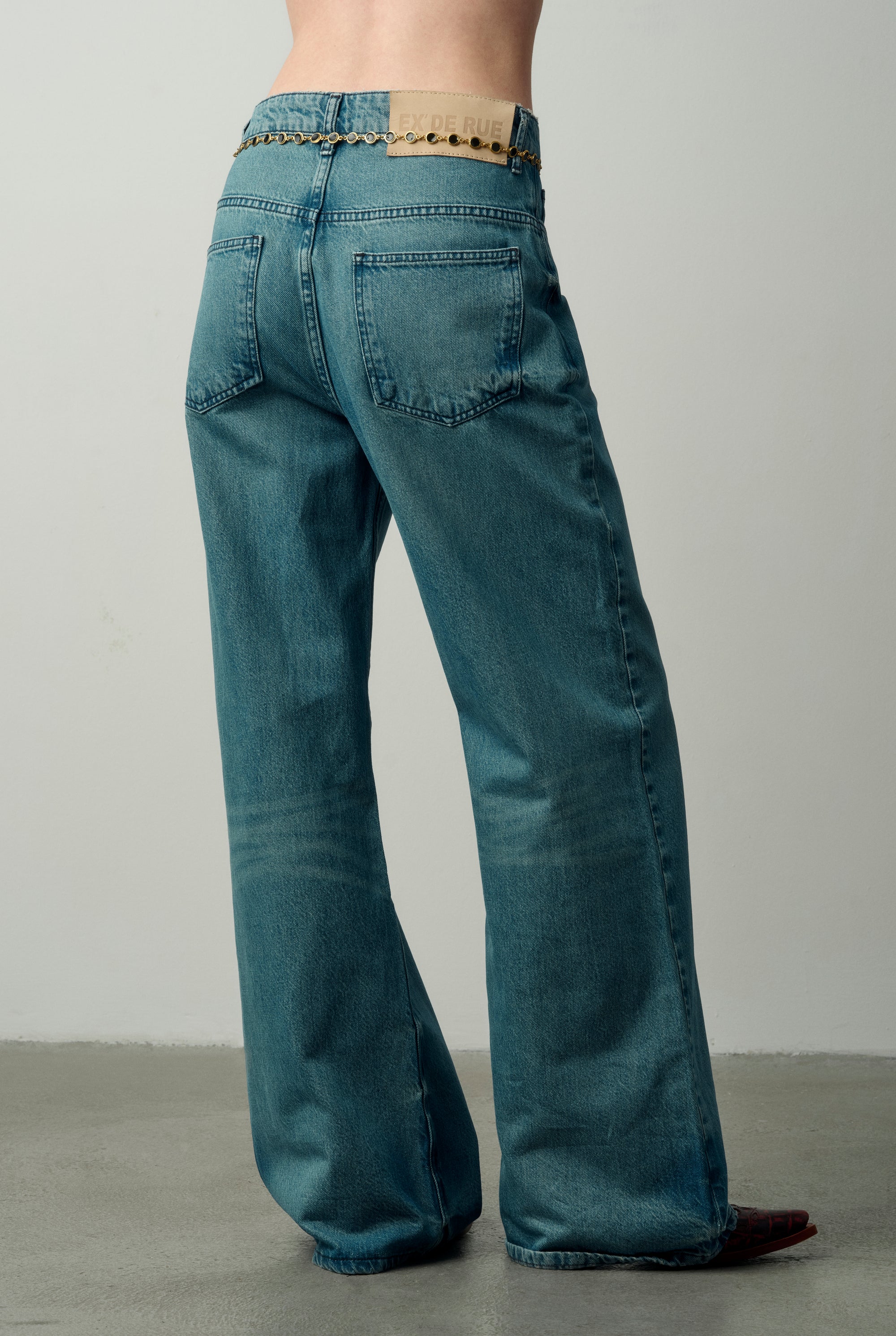 13 Dark Gala Belt Gold