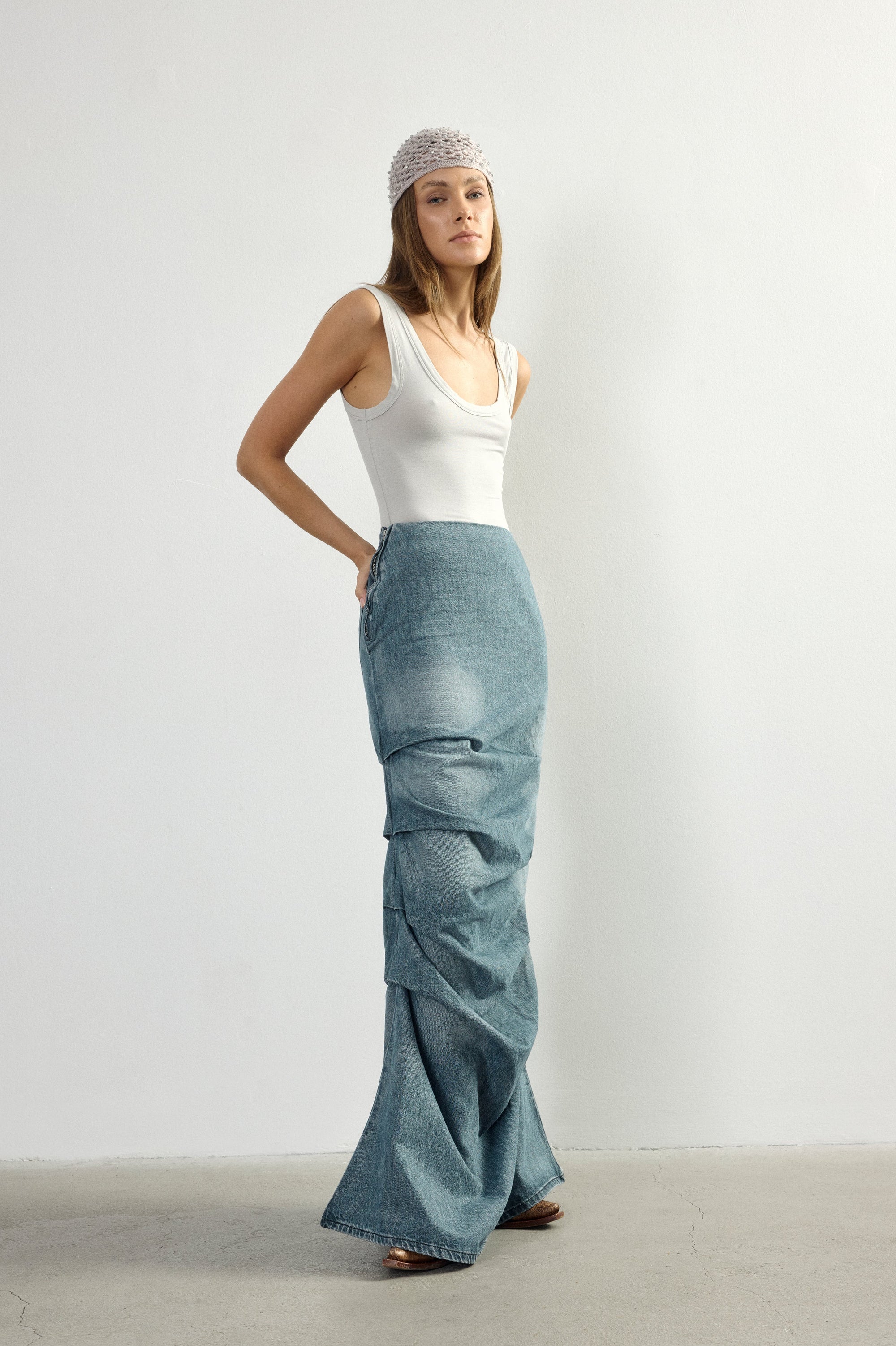 Sculpt Skirt I