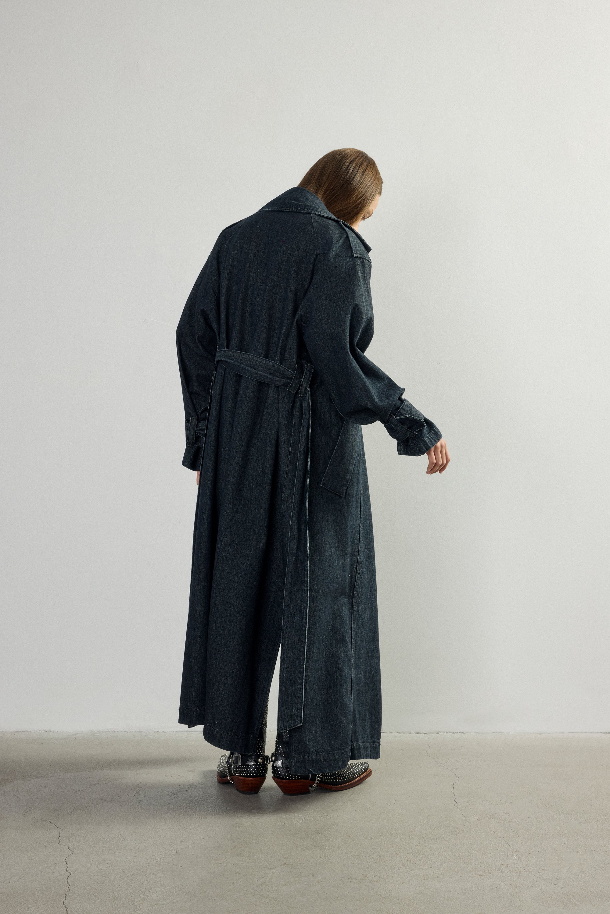 Loom Female Trenchcoat