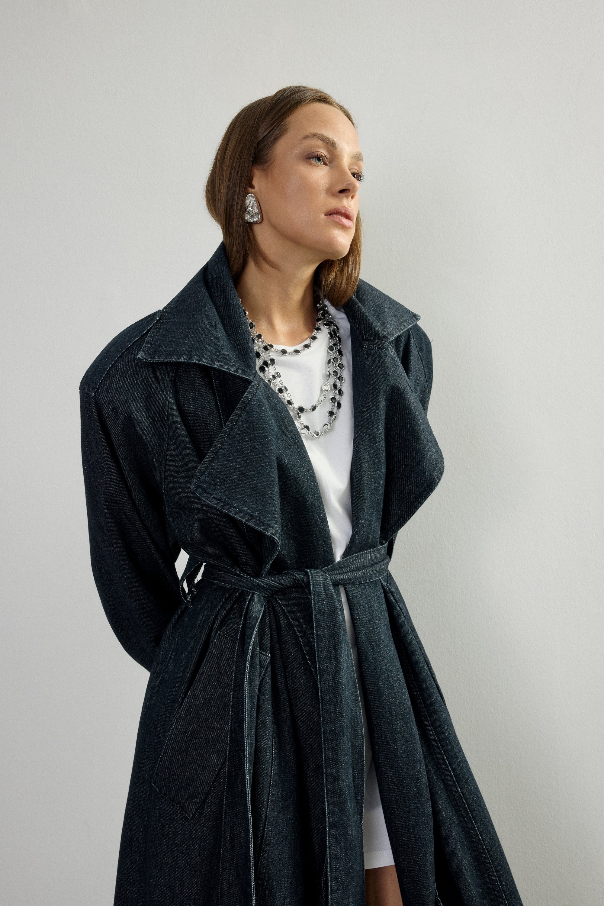 Loom Female Trenchcoat