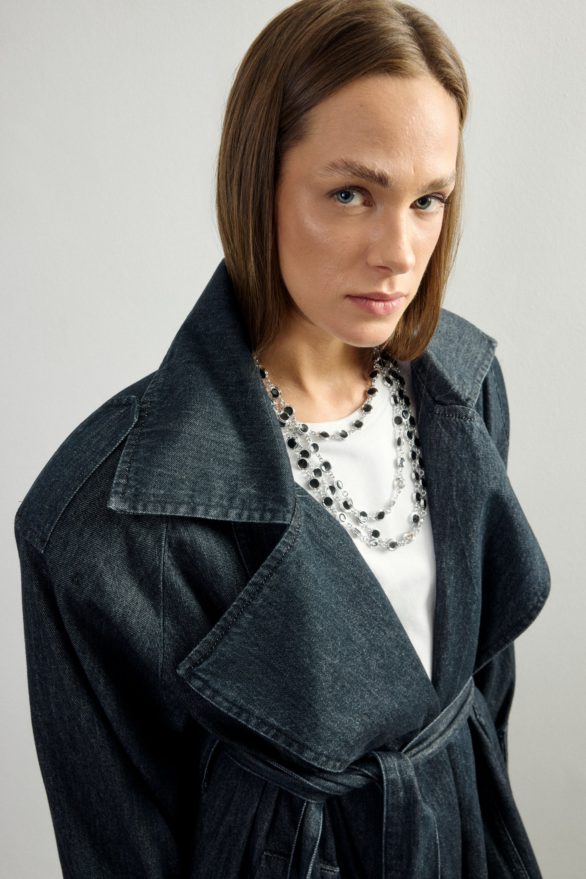 Loom Female Trenchcoat