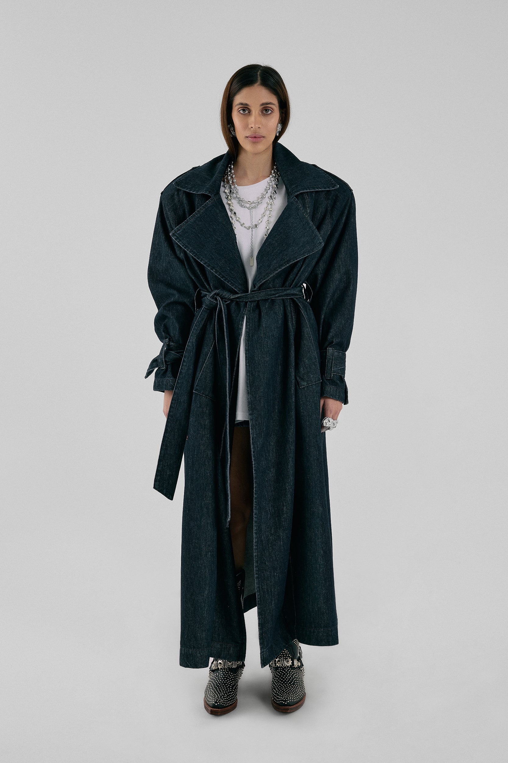 Loom Female Trenchcoat